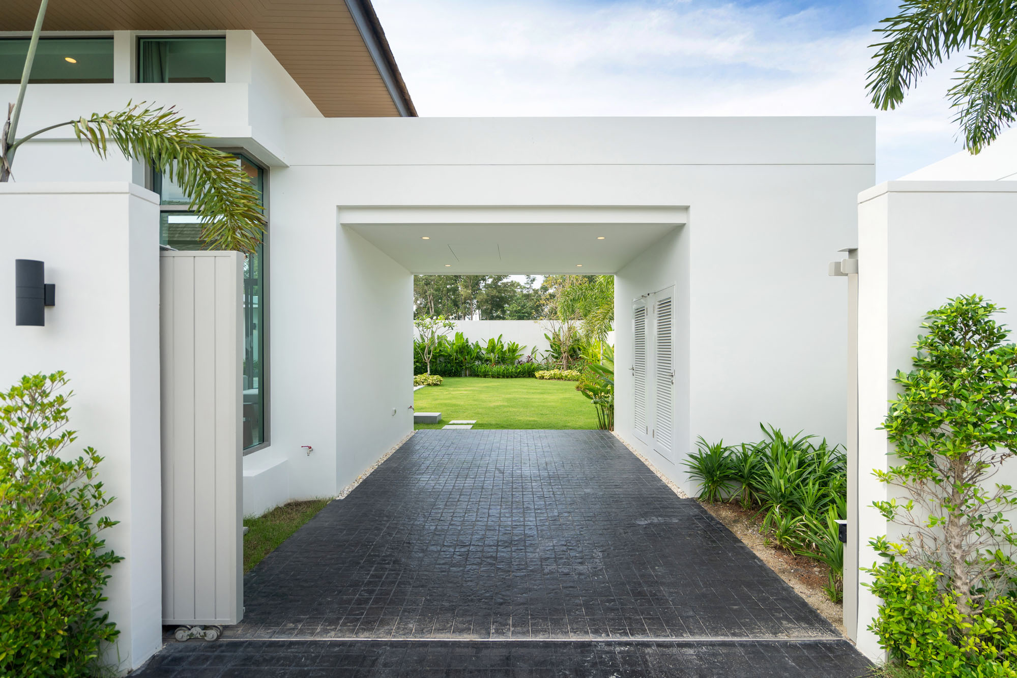 59 Shambhala Grand Villa – 2 Bedroom Deluxe Garden Villa