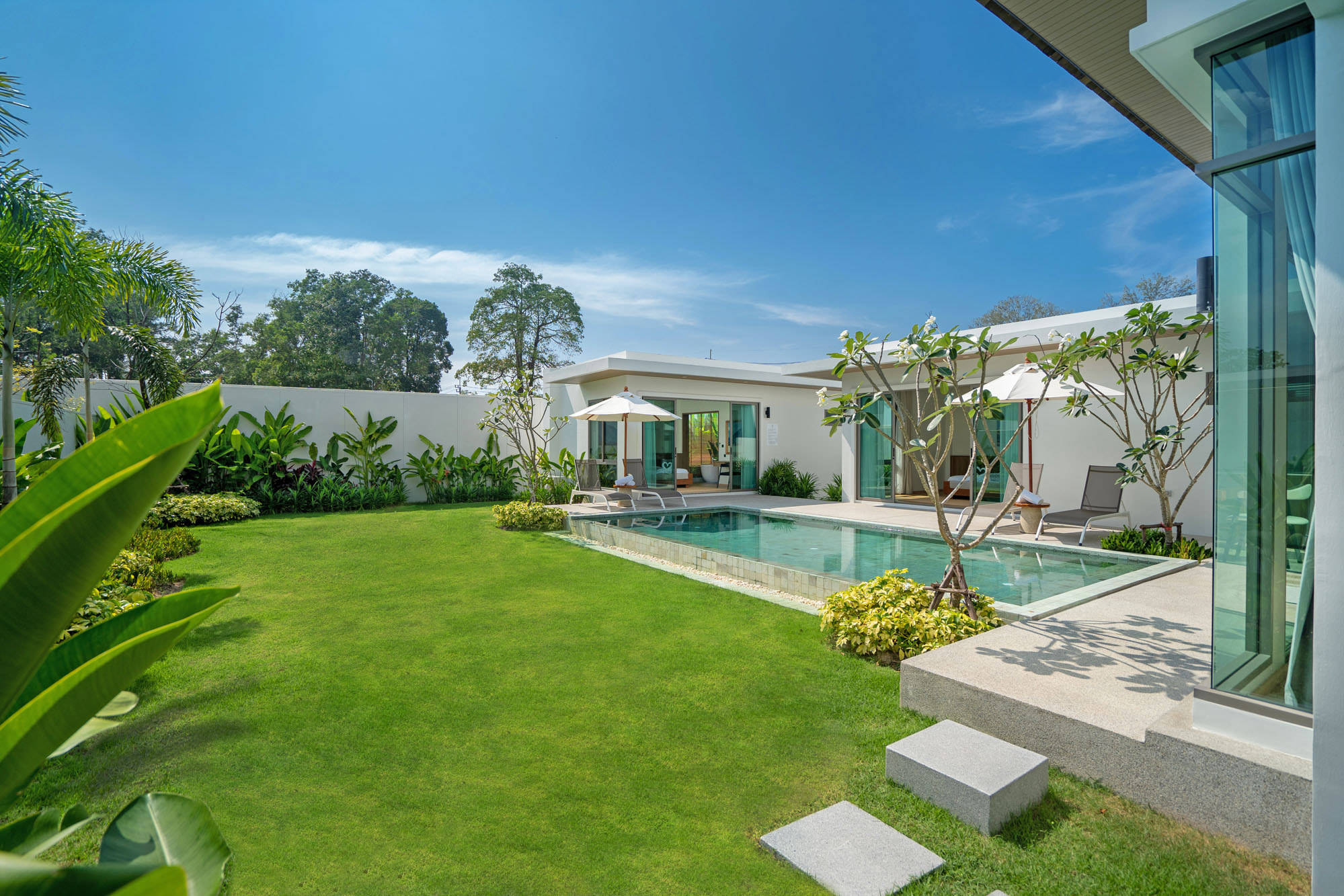 9 (2) Shambhala Grand Villa – 2 Bedroom Deluxe Garden Villa