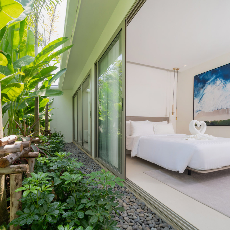 Brand New Ultra Clean & Modern 3 Bedroom Villa