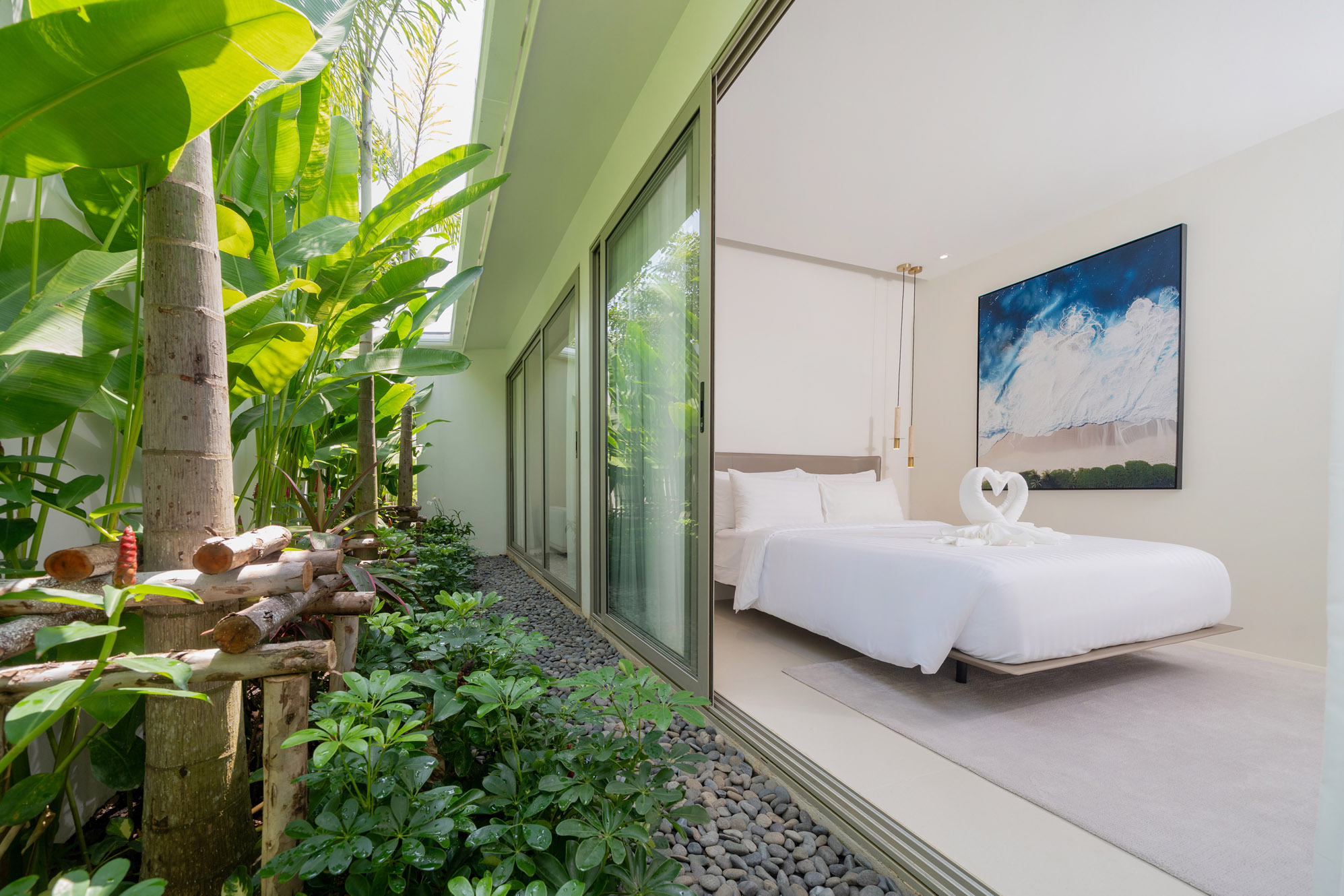 A (32) Brand New Ultra Clean & Modern 3 Bedroom Villa